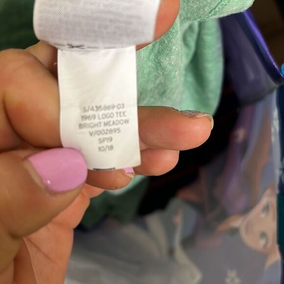 Nwot Gap Youth Green Logo Short Sleeved Tee Shirt.  Size Small - Picture 7 of 7